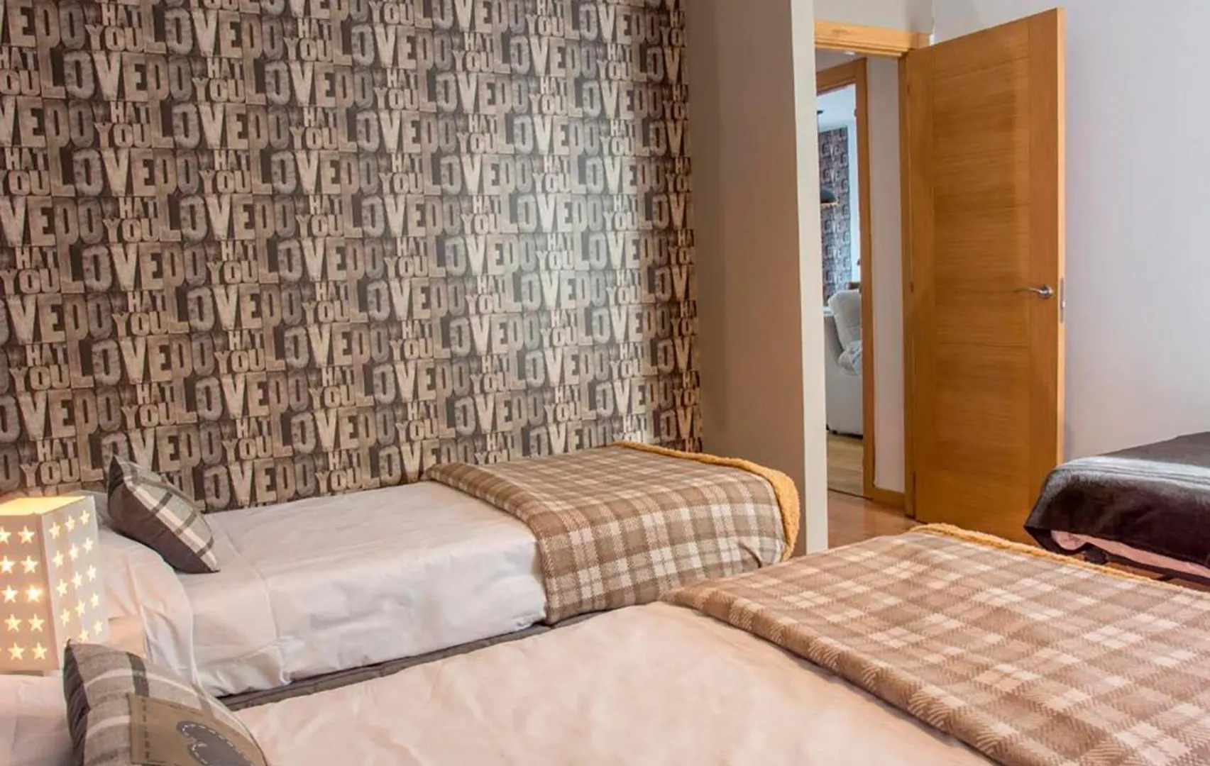 Apartamento A 15 Minutos De Baqueira Les Bordes 0*,  Spain